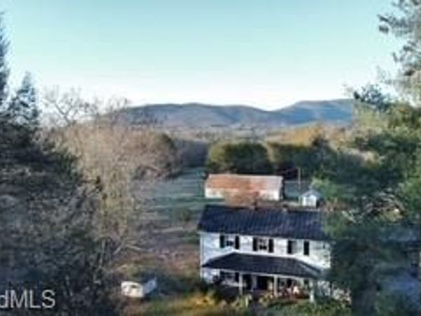 1109 Briarcreek Road , King, NC 27021