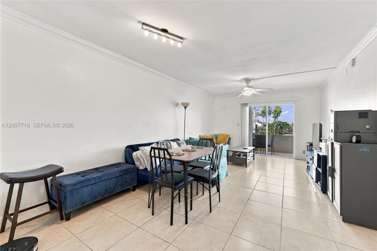 900 NE 18th Ave , Unit 304, Fort Lauderdale, FL 33304 Photo