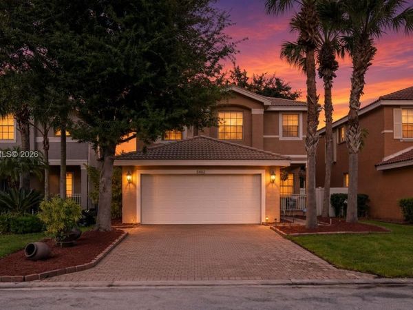 5402 W Queenship Ct , Green Acres, FL 33463