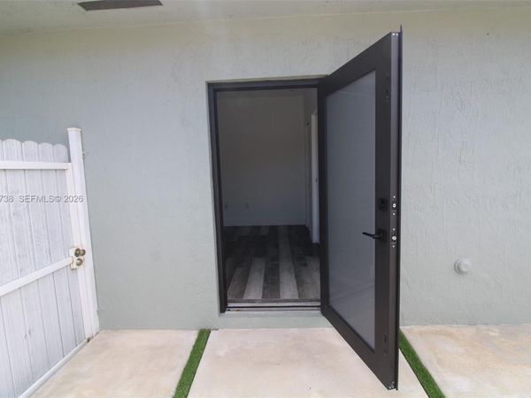 3481 NW 212th St , Miami Gardens, FL 33056