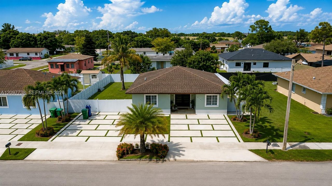 3481 NW 212th St, Miami Gardens, FL 33056 Photo