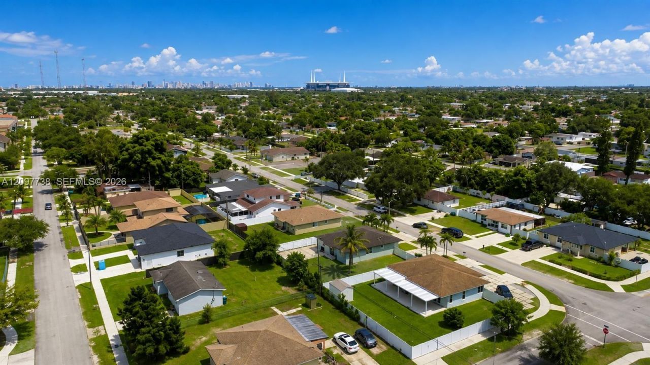 3481 NW 212th St, Miami Gardens, FL 33056 Photo
