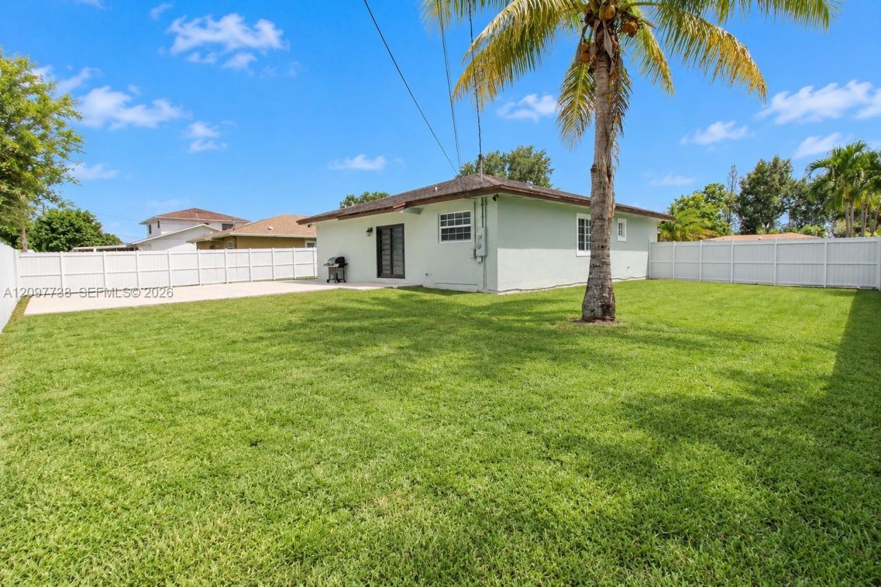 3481 NW 212th St, Miami Gardens, FL 33056 Photo