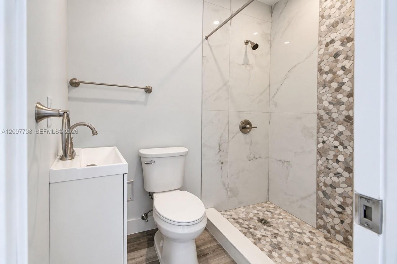 3481 NW 212th St, Miami Gardens, FL 33056 Photo