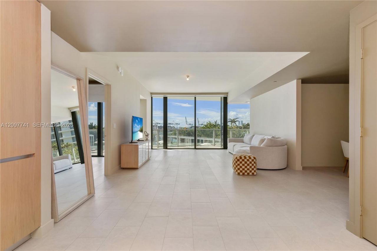 500 Alton Rd , Unit 802, Miami Beach, FL 33139 Photo