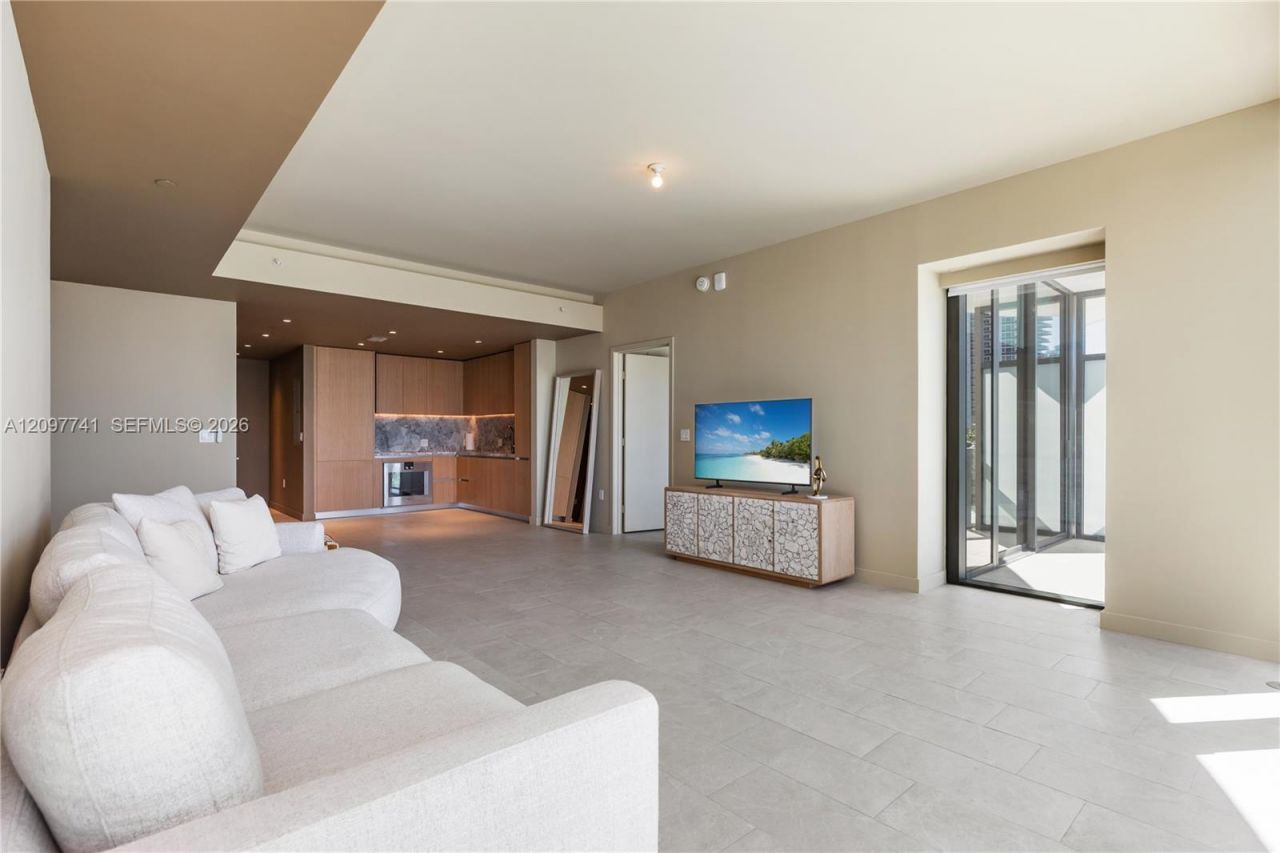 500 Alton Rd , Unit 802, Miami Beach, FL 33139 Photo