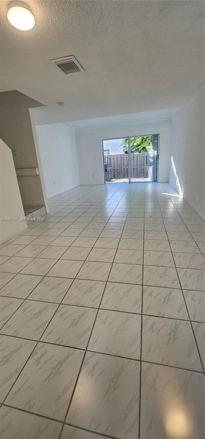 1158 NW 124th Ave , Unit 2306, Miami, FL 33182 Photo