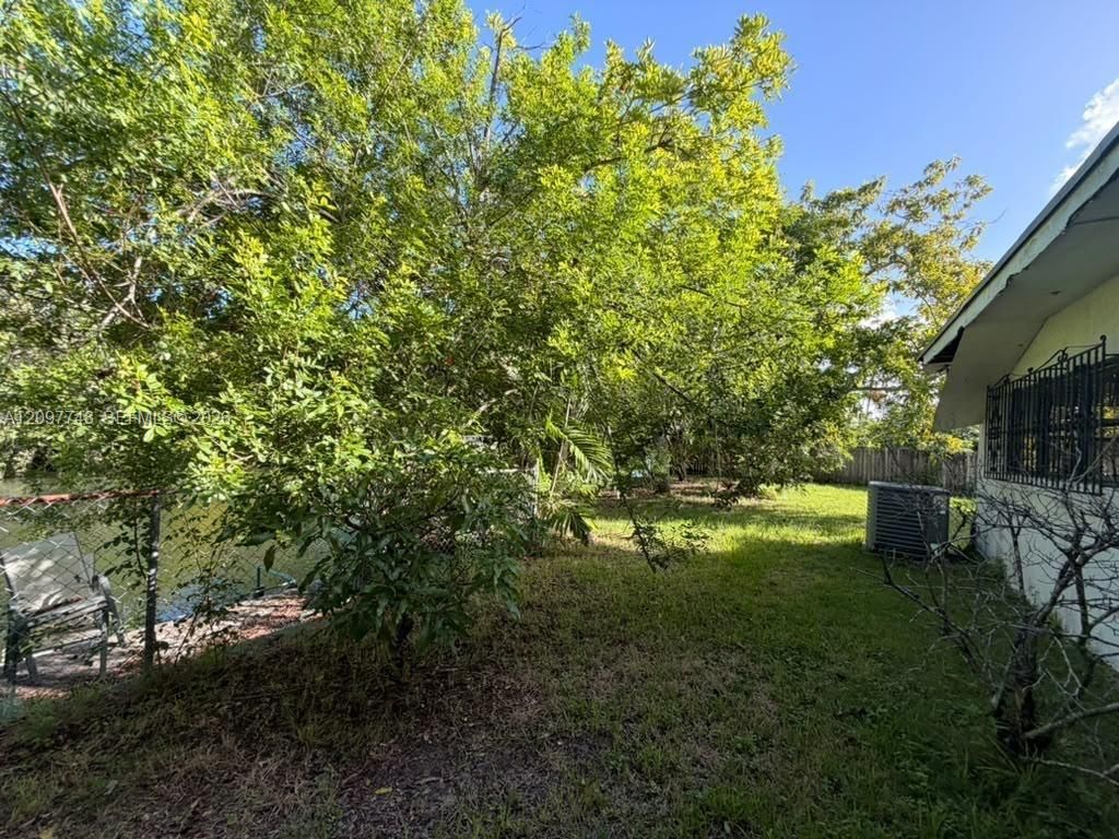 5861 SW 63rd Ct, South Miami, FL 33143 Photo