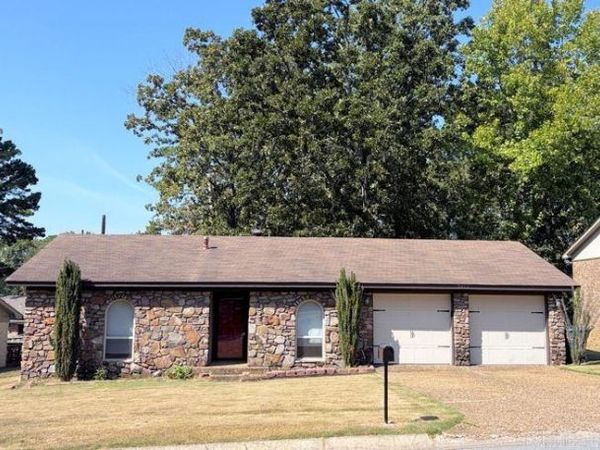 2912 Dorset Drive, Little Rock, AR 72204
