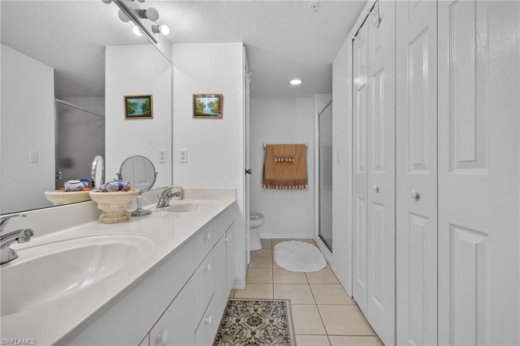 3245 Cypress Glen Way, Unit 518, Naples, FL 34109 Photo