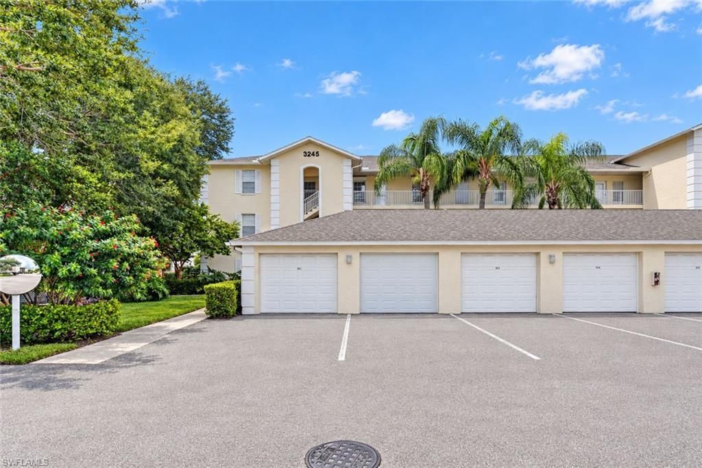 3245 Cypress Glen Way, Unit 518, Naples, FL 34109 Photo