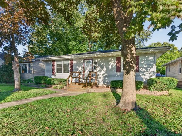 335 S Mazon Street , Coal City, IL 60416