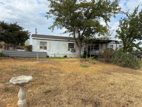 3921 Applewood Court , Alvarado, TX 76009