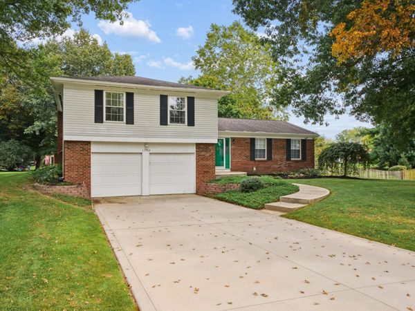 11764 Village Drive, Pickerington, OH 43147