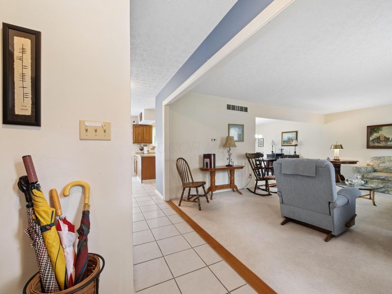 11764 Village Drive, Pickerington, OH 43147 Photo 6