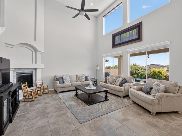 1748 Cooke Canyon Drive NW, Albuquerque, NM 87120