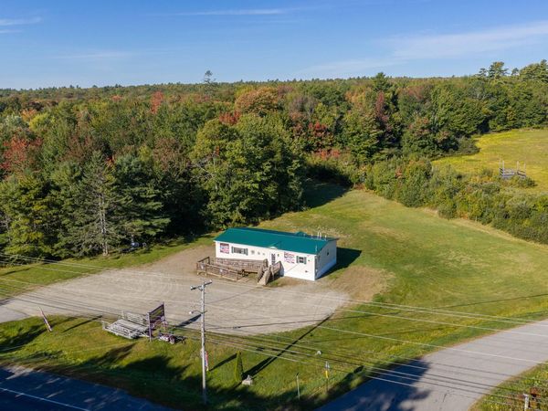 173 W Main Street , Searsport, ME 04974