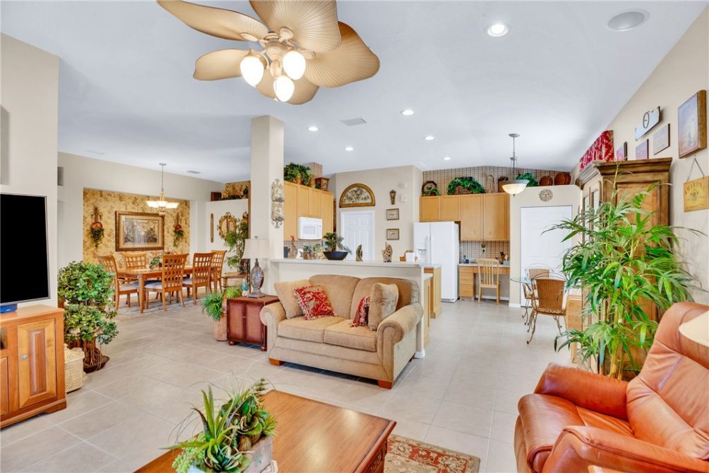 1305 Shoreline Circle, Sebastian, FL 32958 Photo