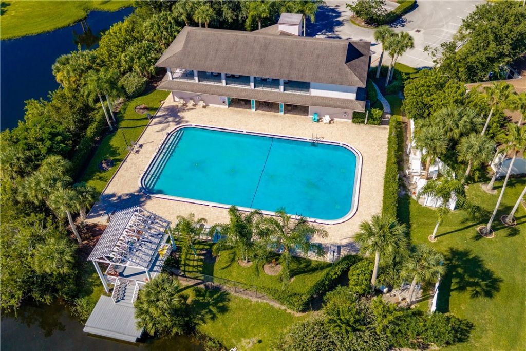 1305 Shoreline Circle, Sebastian, FL 32958 Photo