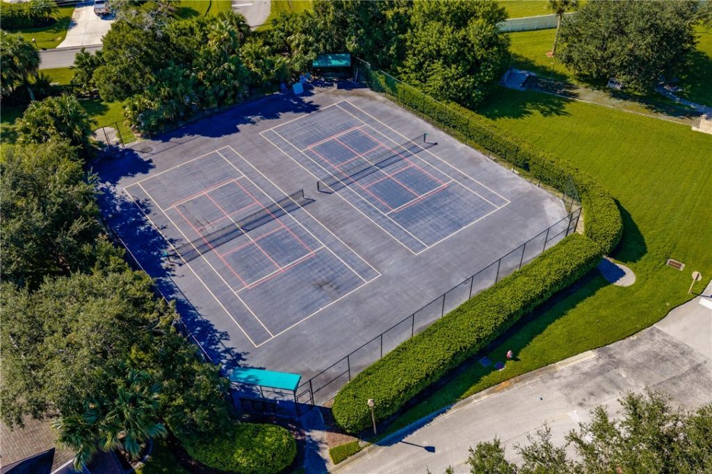 1305 Shoreline Circle, Sebastian, FL 32958 Photo