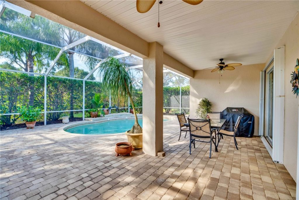 1305 Shoreline Circle, Sebastian, FL 32958 Photo