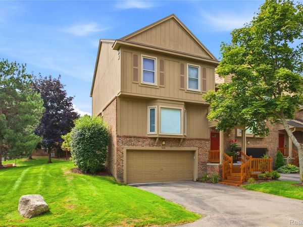 6306 Aspen Ridge Boulevard , West Bloomfield Township, Mi 48322