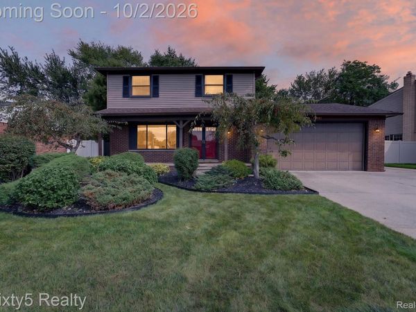 27423 Oakcrest Drive, Brownstown Township, Mi 48183
