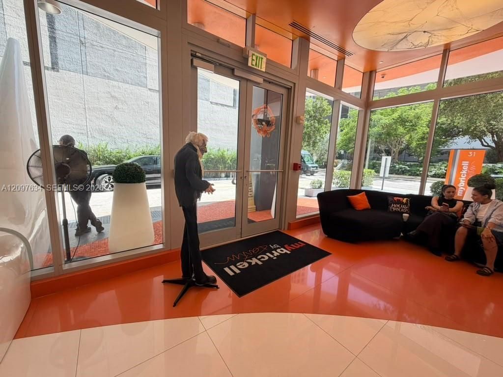 31 SE 6th St, Unit 1103, Miami, FL 33131 Photo