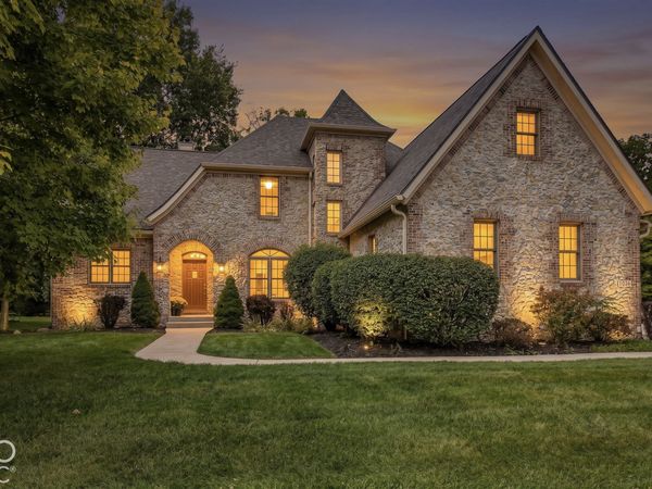 10041 Wading Crane Avenue , Fishers, IN 46055