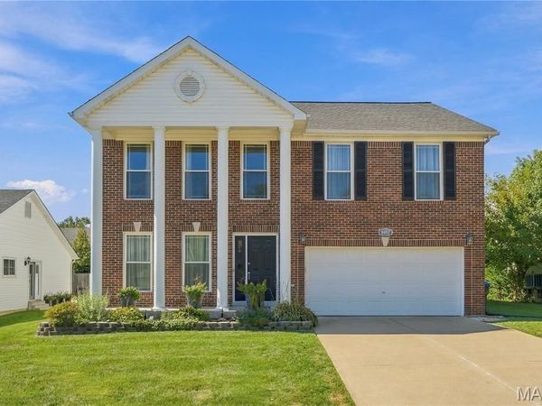 1417 Plantation Manor Court, St Peters, MO 63303