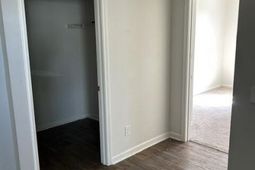 101 Akeley Lane photo 4