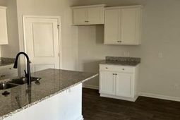 101 Akeley Lane photo 4