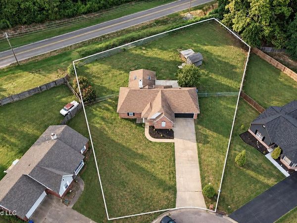6972 Fox Briar Cove, Walls, MS 38680