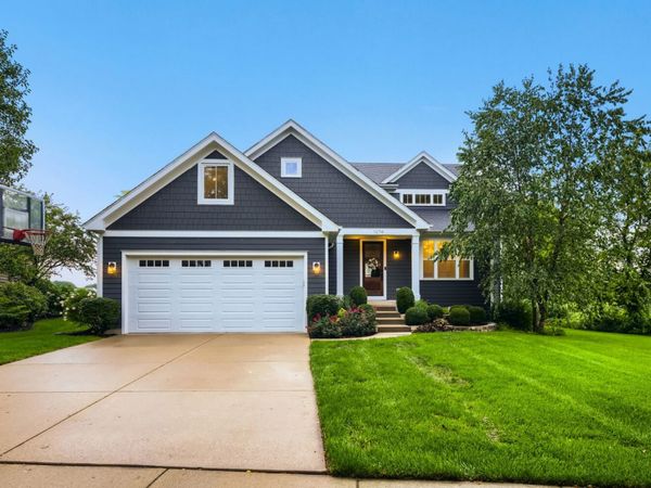 1074 Suffolk Court , Gurnee, IL 60031