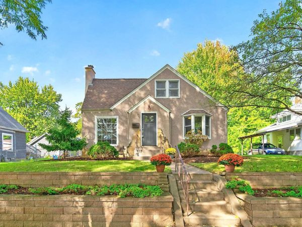 1865 Palace Avenue, Saint Paul, MN 55105