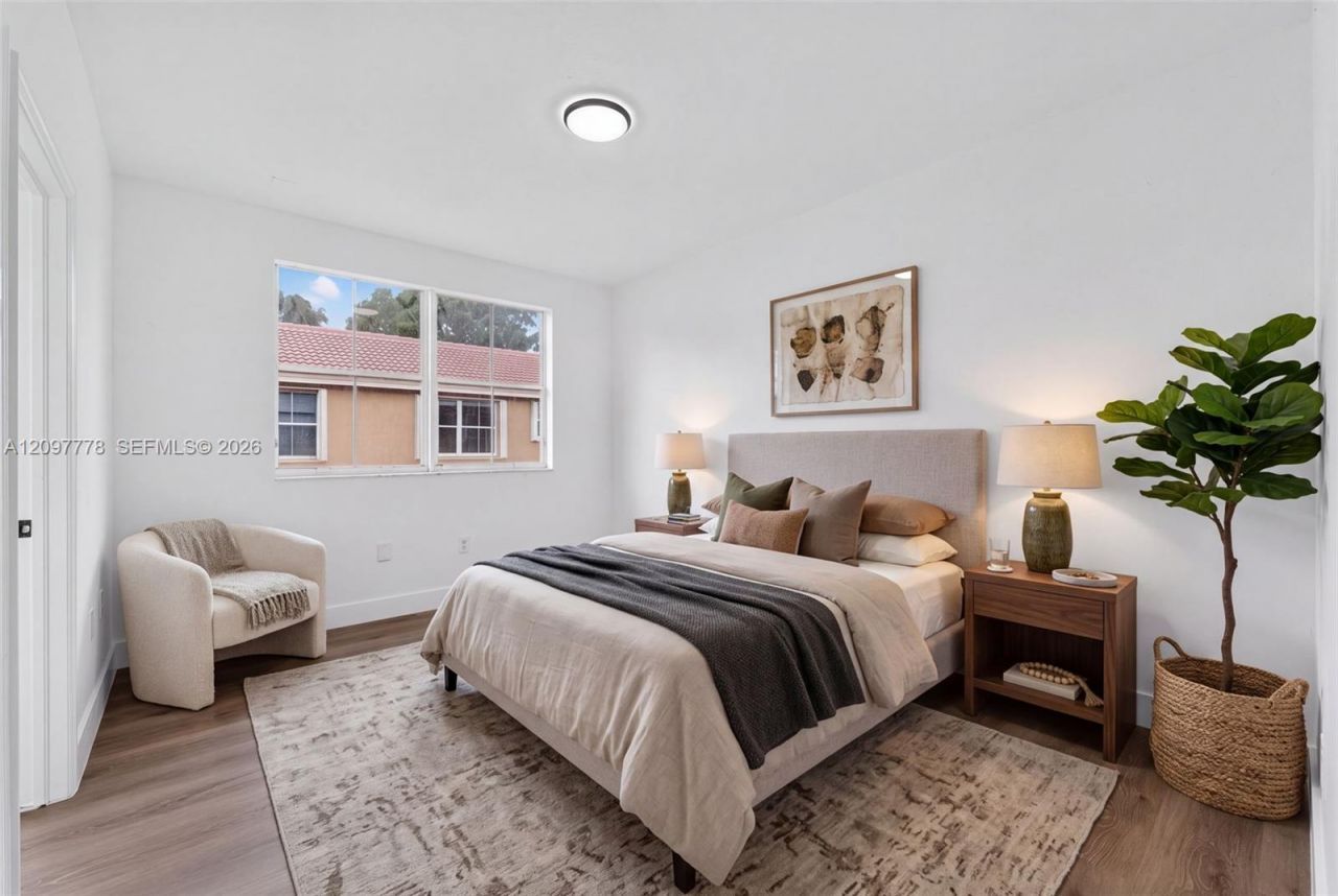8520 NW 139th Ter , Unit 1607, Miami Lakes, FL 33016 Photo