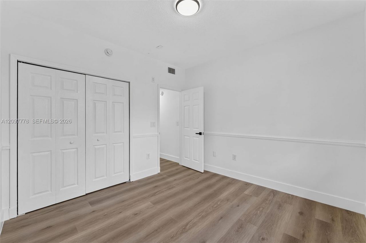 8520 NW 139th Ter , Unit 1607, Miami Lakes, FL 33016 Photo