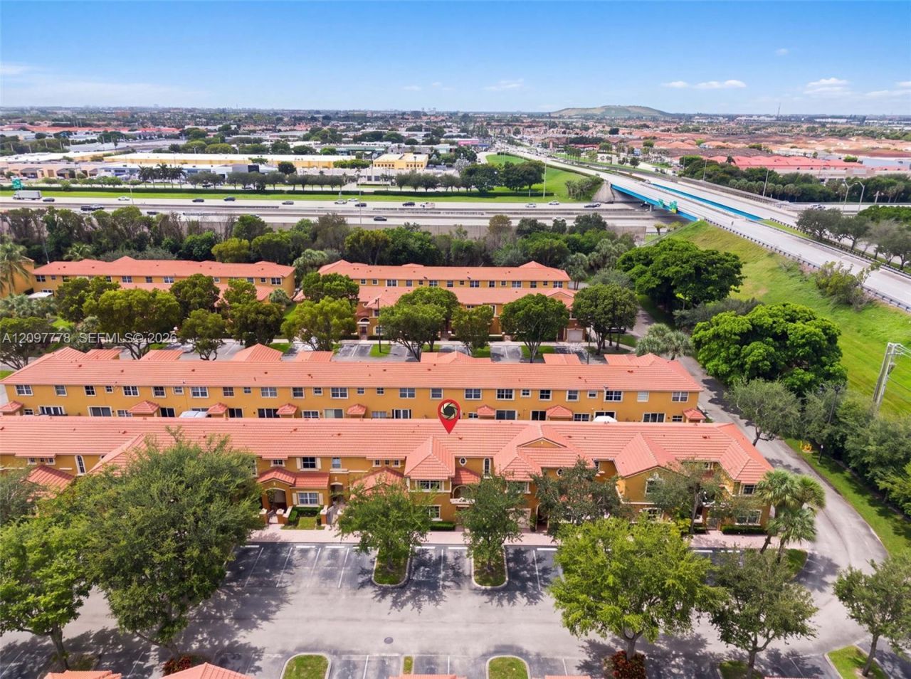 8520 NW 139th Ter , Unit 1607, Miami Lakes, FL 33016 Photo