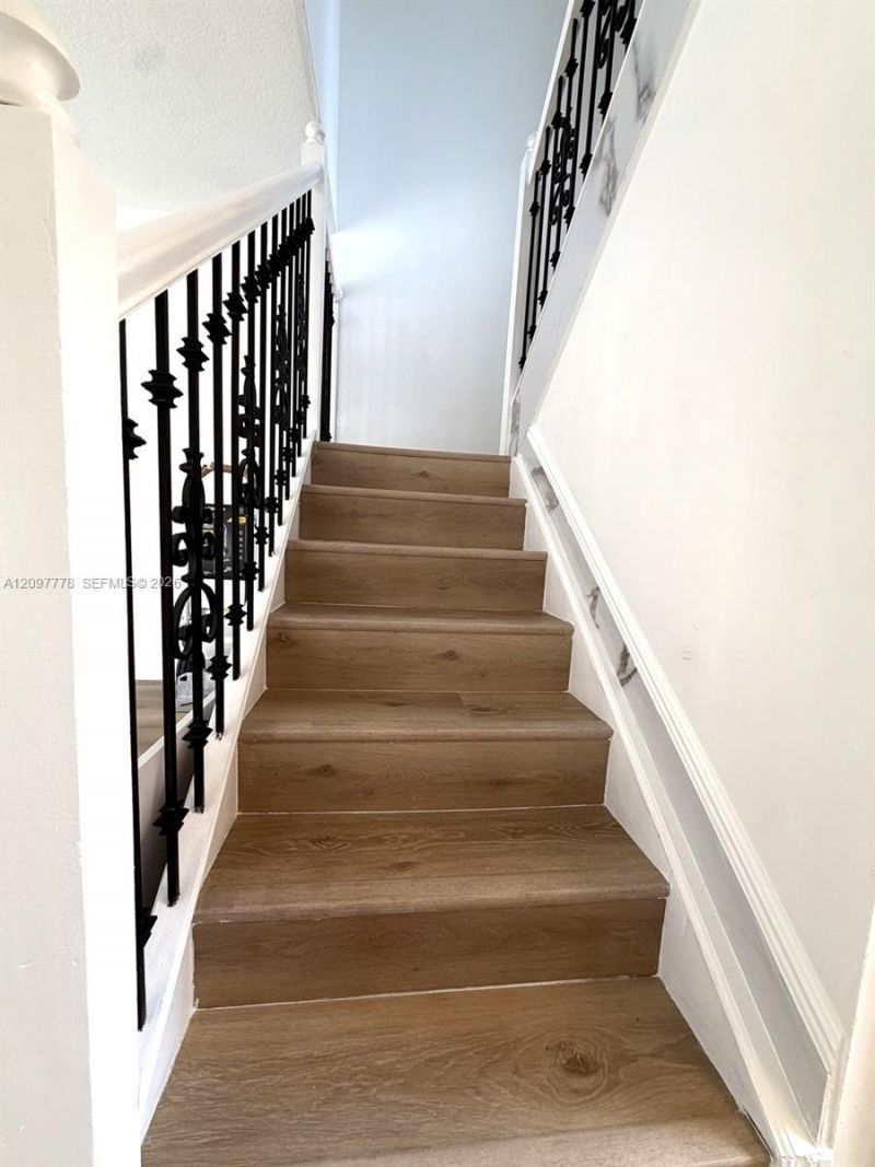 8520 NW 139th Ter , Unit 1607, Miami Lakes, FL 33016 Photo