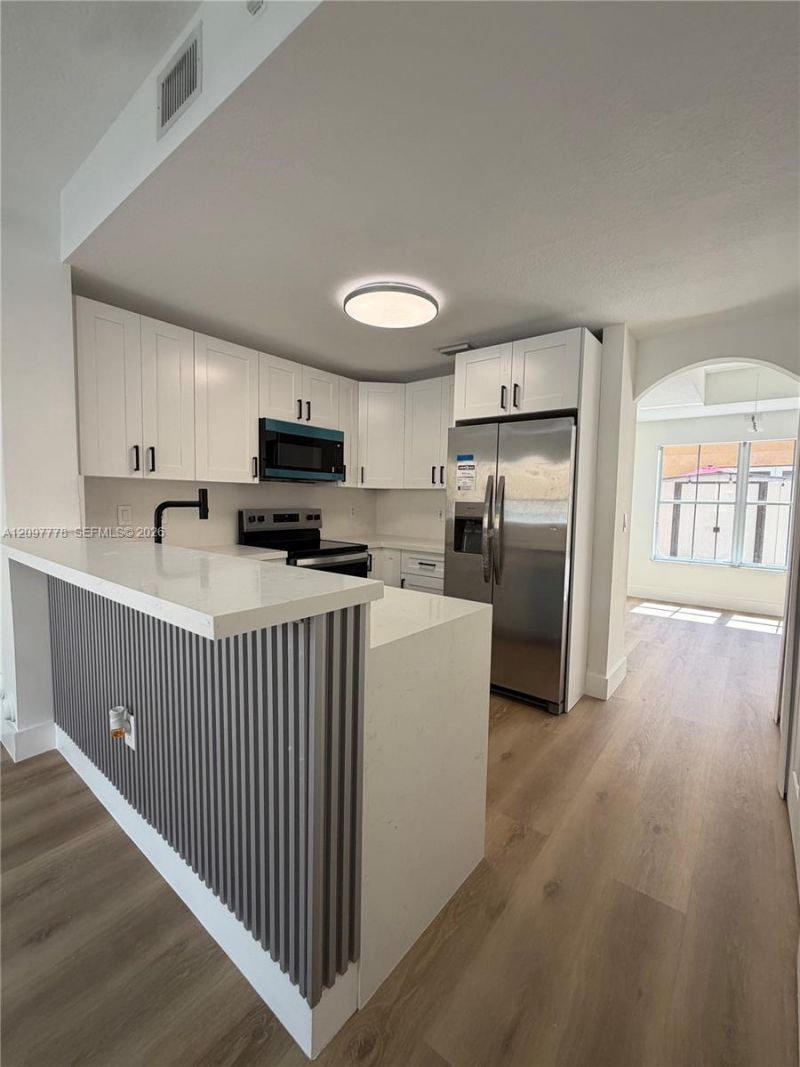 8520 NW 139th Ter , Unit 1607, Miami Lakes, FL 33016 Photo