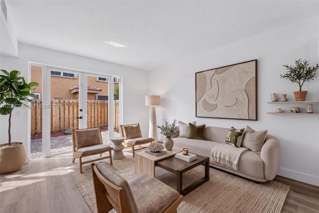 8520 NW 139th Ter , Unit 1607, Miami Lakes, FL 33016 Photo