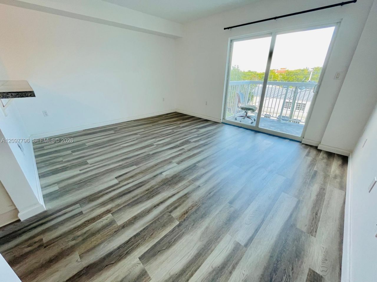 2740 SW 28th Ter, Unit 403, Coconut Grove, FL 33133 Photo