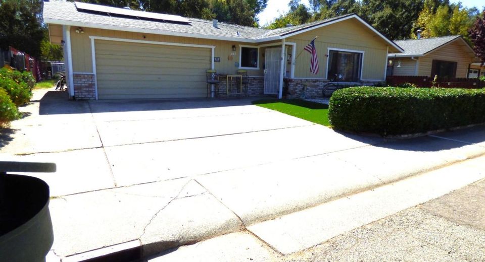 303 Ferrari Way, Lincoln, CA 95648 Photo