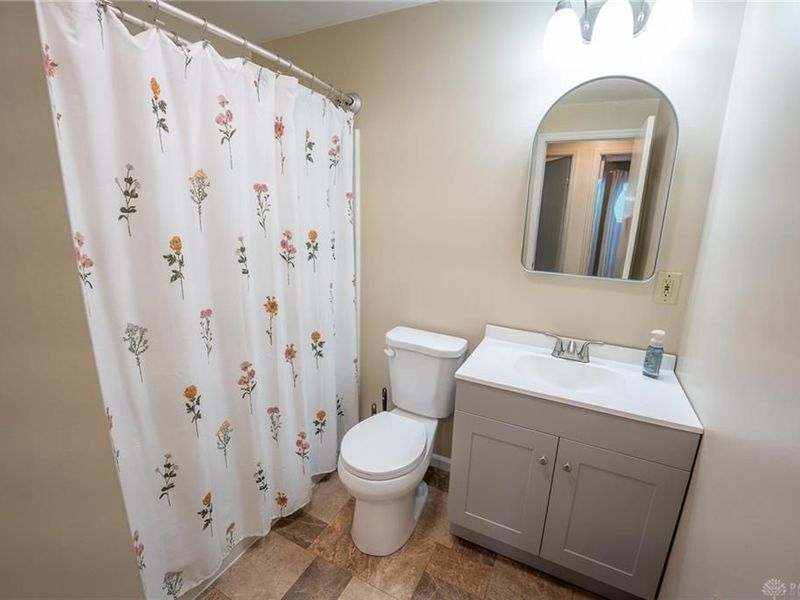 265 Waterford Drive, Centerville, OH 45458 Photo 8