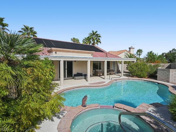 2805 Bent Tree Court , Las Vegas, NV 89134