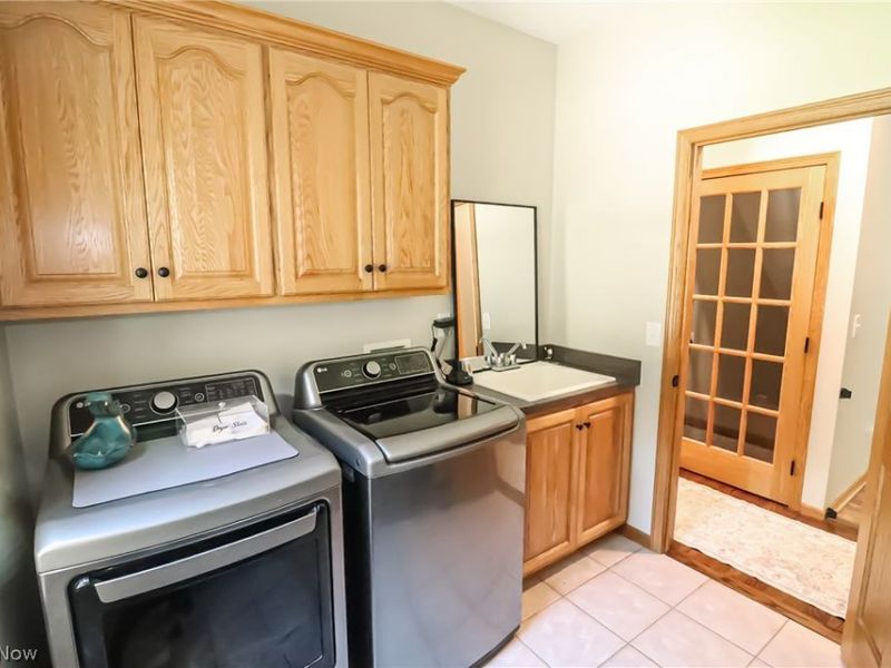 2303 W Steiner Road, Burbank, OH 44214 Photo 12