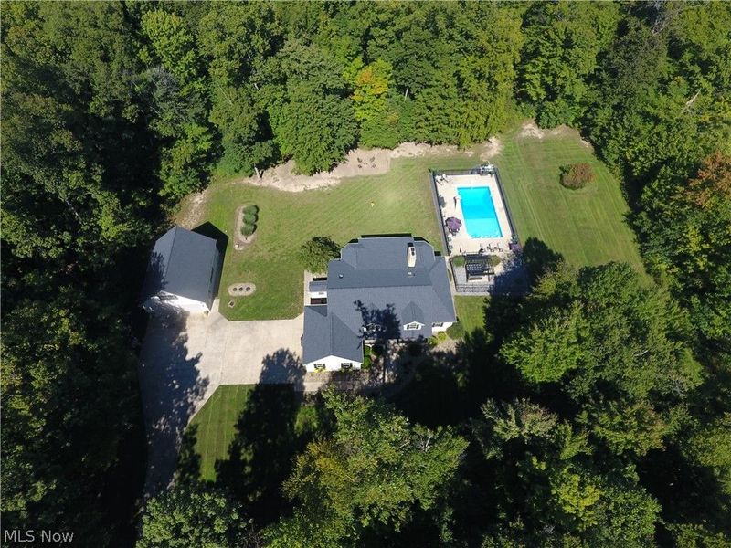2303 W Steiner Road, Burbank, OH 44214 Photo 2