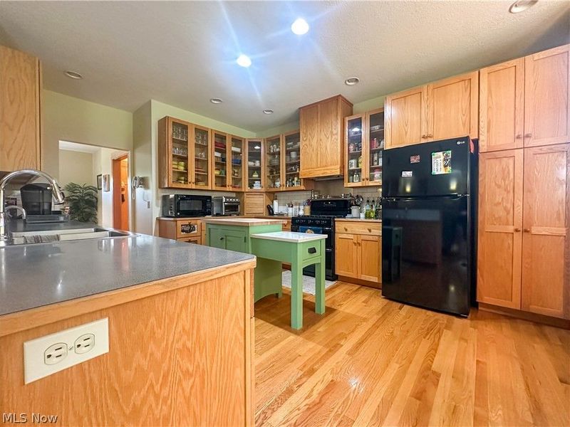 419 Secrist Lane, Girard, OH 44420 Photo 21