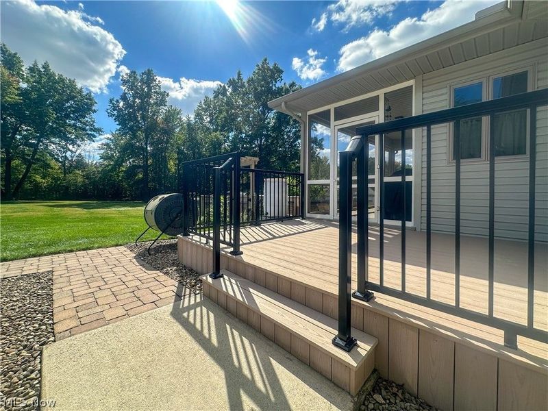 419 Secrist Lane, Girard, OH 44420 Photo 6