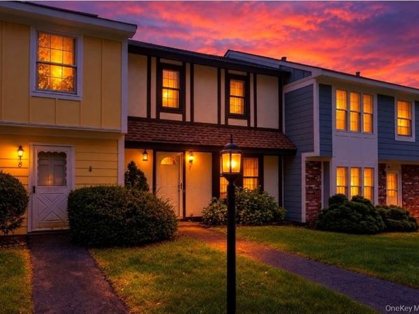 7 Sunny Brook Circle, Highland, NY 12528